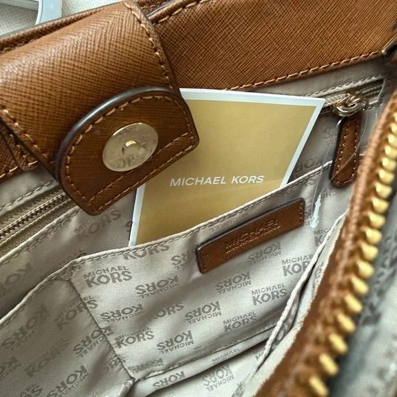 MICHAEL Michael Kors Kellen Satchel Tote with Gold Accents - Picture 3 of 12